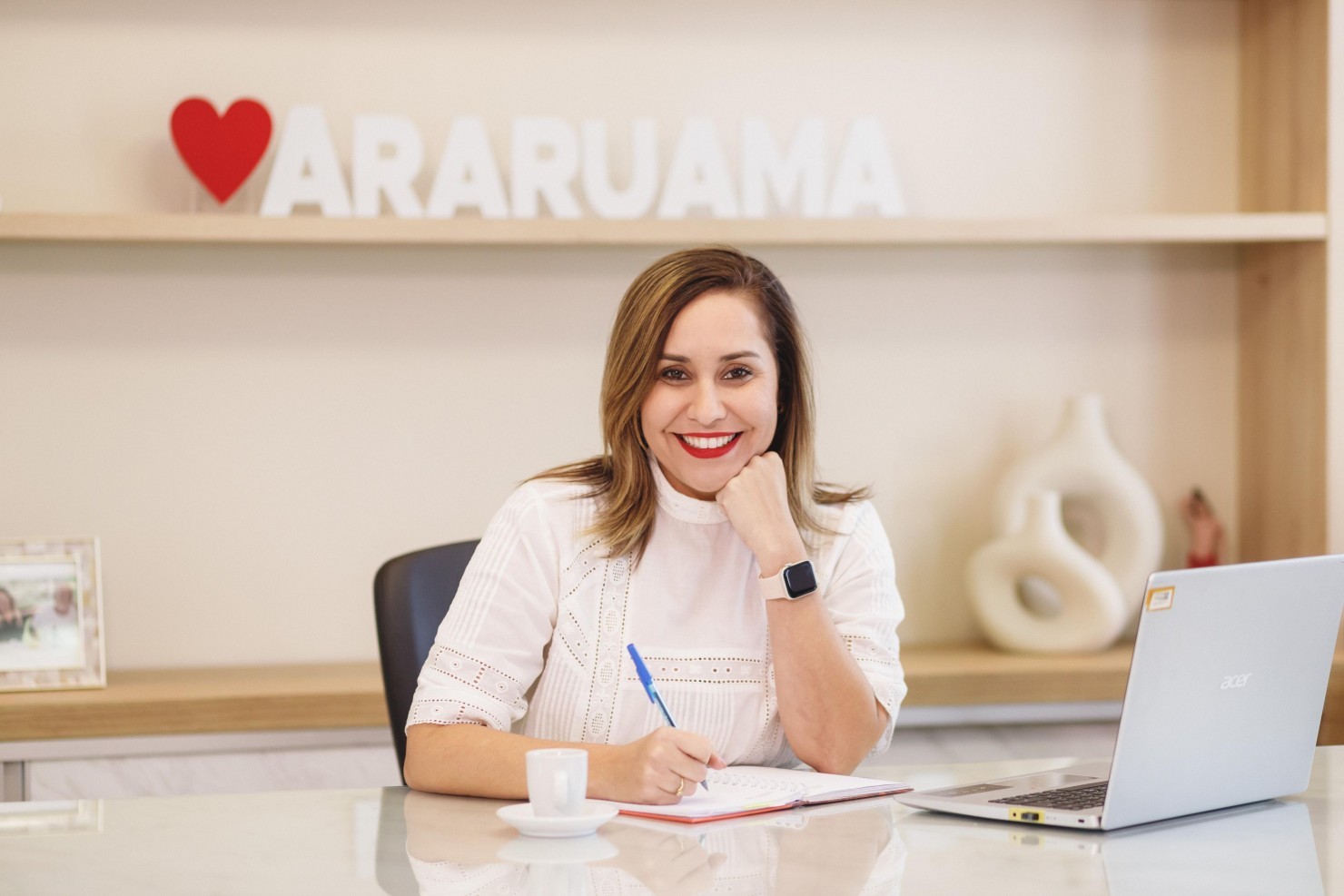 EXPO AGRO ARARUAMA 2026: QUATRO NOITES, QUATRO ATRAÇÕES NACIONAIS E NENHUMA MULHER NO PALCO PRINCIPAL